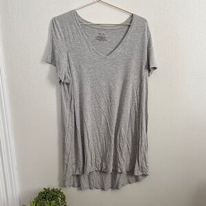 HUE Women's Light Gray V-Neck Tunic